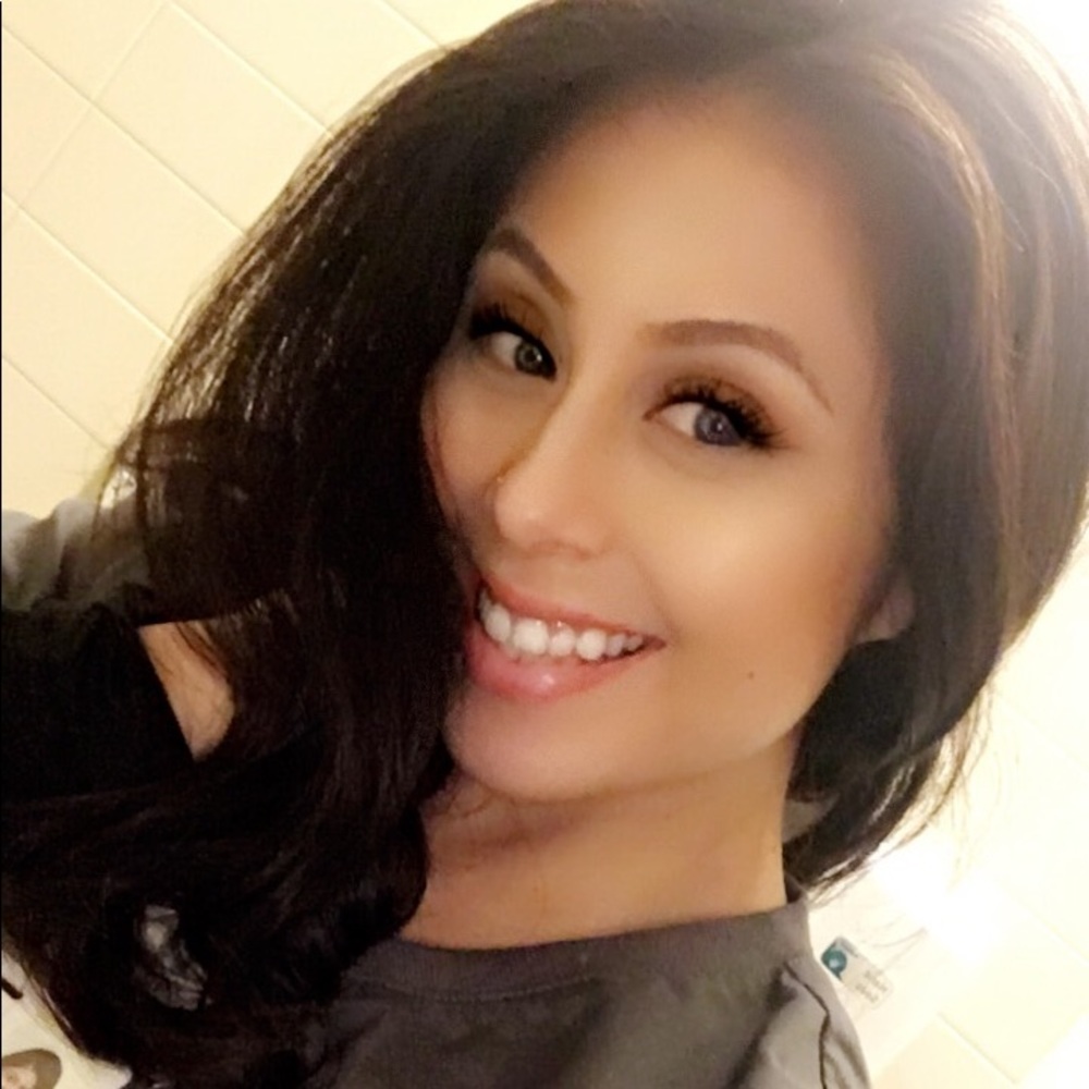 Meet your Posher, Rocio